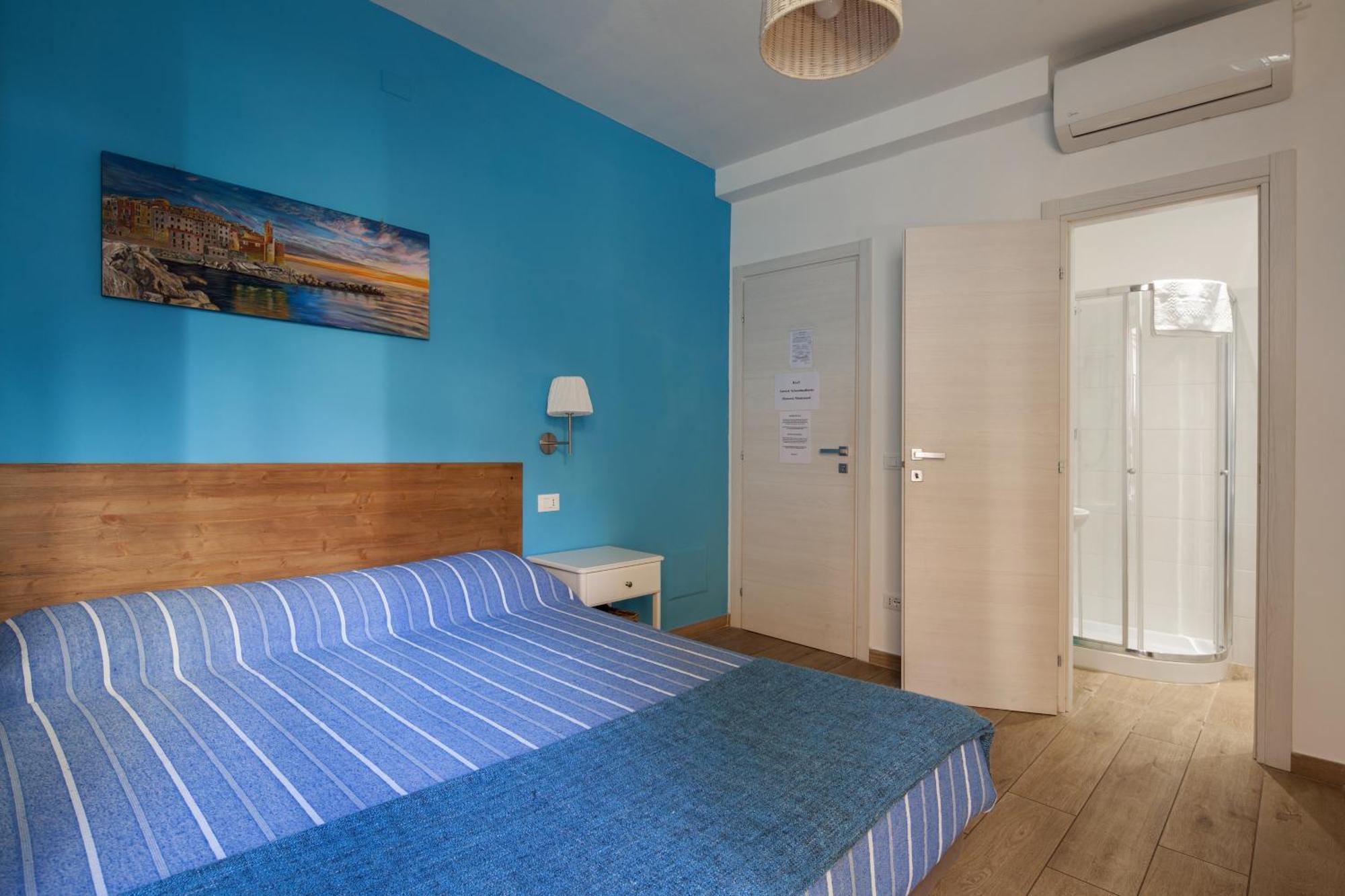 Cinque Terre Charme Rooms لا سبيتسْيا المظهر الخارجي الصورة