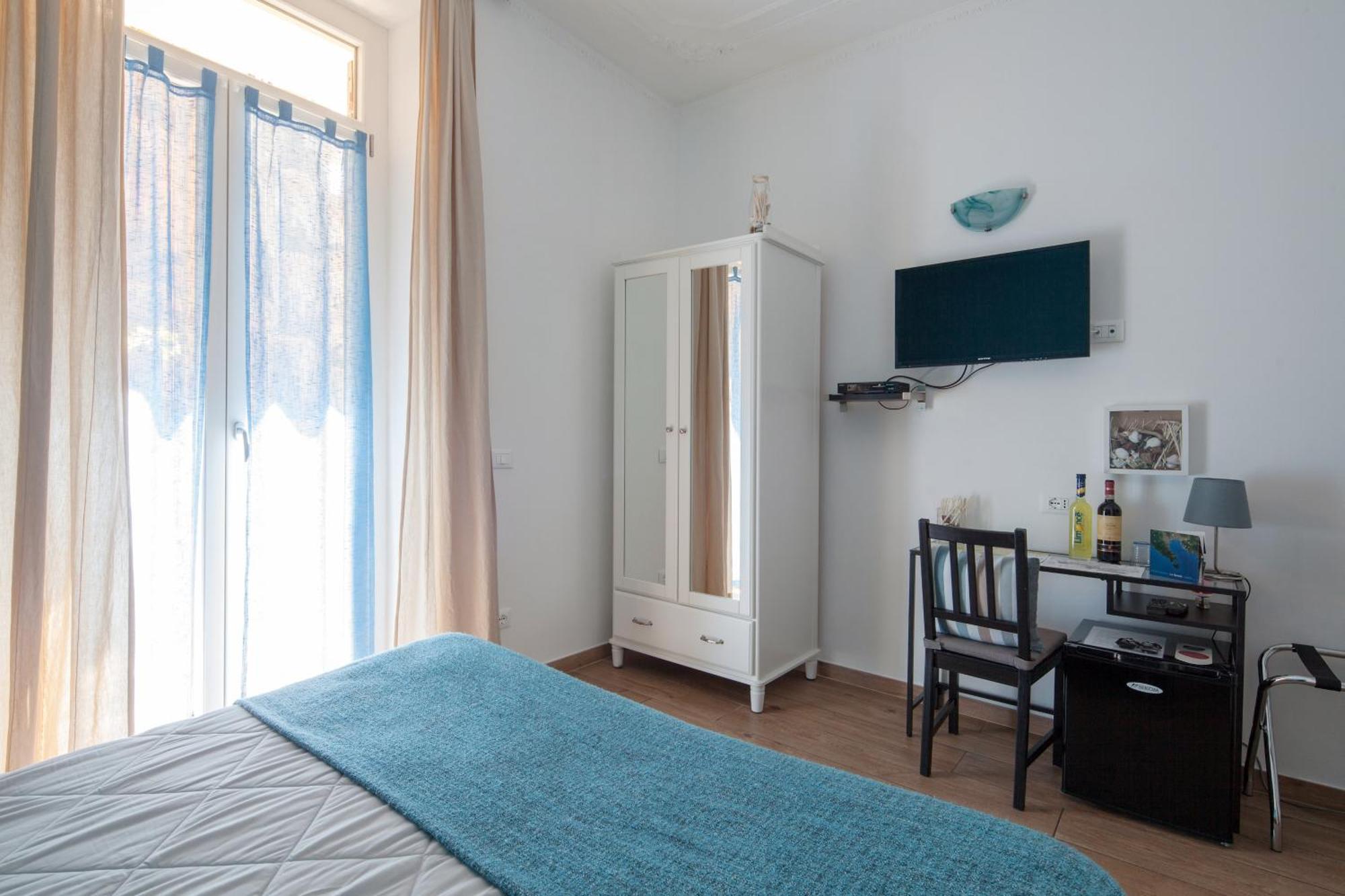 Cinque Terre Charme Rooms لا سبيتسْيا المظهر الخارجي الصورة